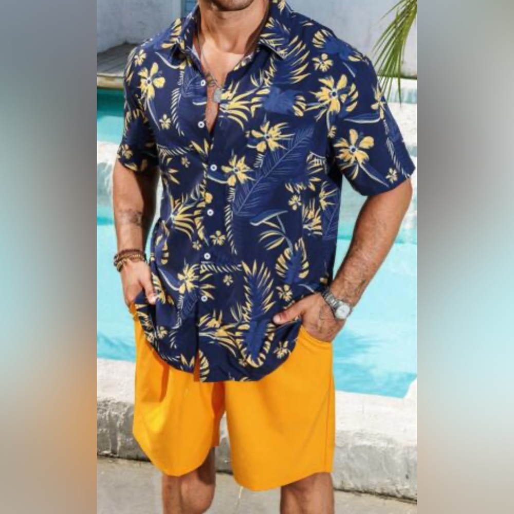 Manfinity Shorts Set - Picture 2 of 16